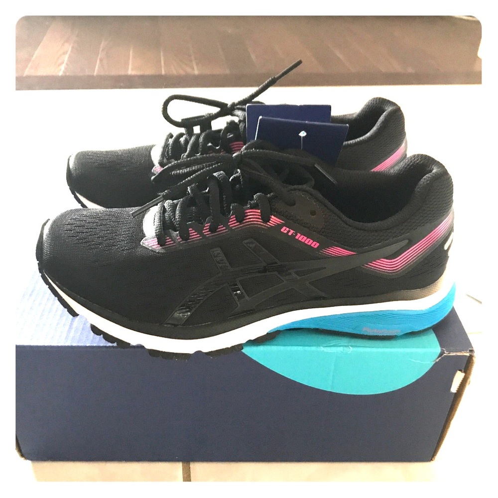 Running shoes